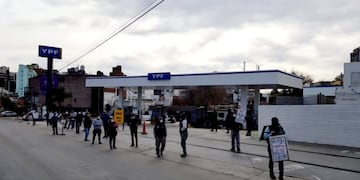 Nueva manifestación de trabajadores en Carlos Paz: continúan reclamando por sueldos adeudados\u002E