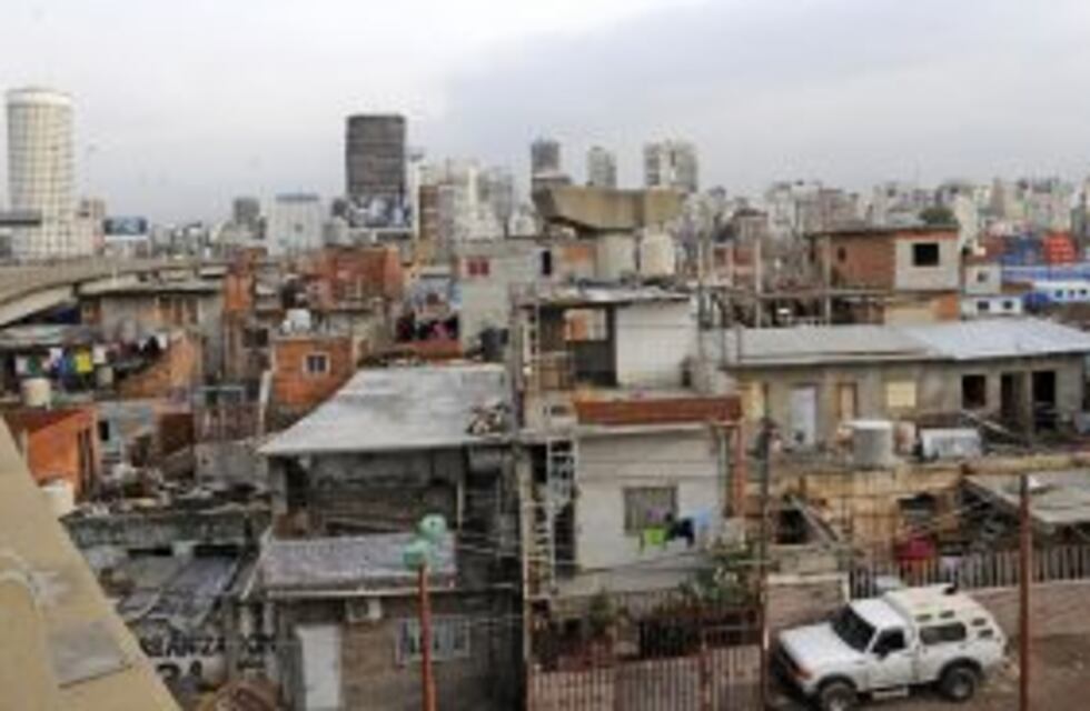 En 15 años, se triplicó el número de villas en el conurbano