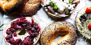 Cómo hacer un bagel, el pan de moda\u002E