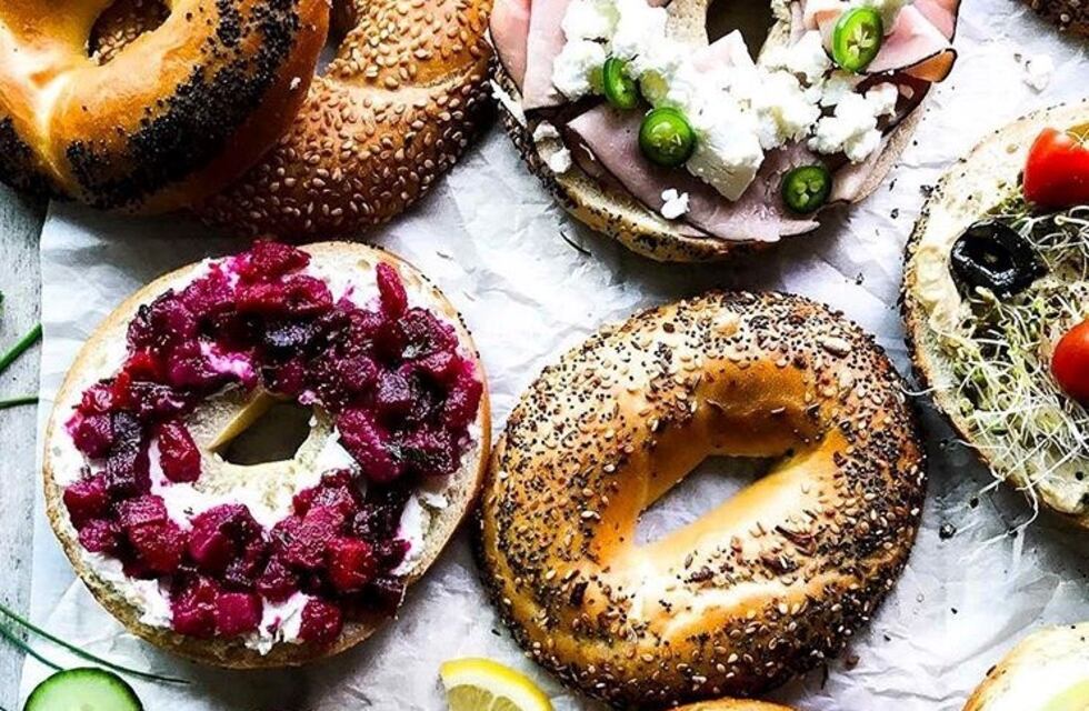 Cómo hacer un bagel, el pan de moda