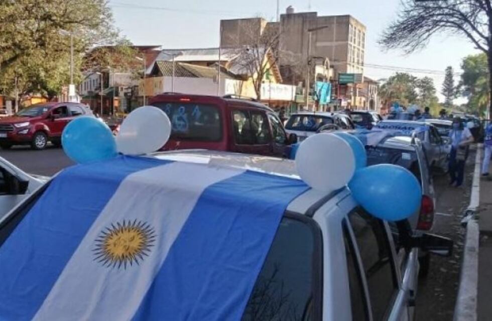 Eldorado se sumó a la caravana provincial por la Vida