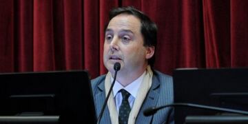 Mera advirtió que es necesario que Macri escuche las necesidades de las provincias\u002E