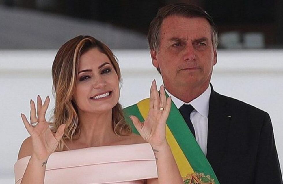 Michelle Bolsonaro dio su primer discurso en lengua de señas