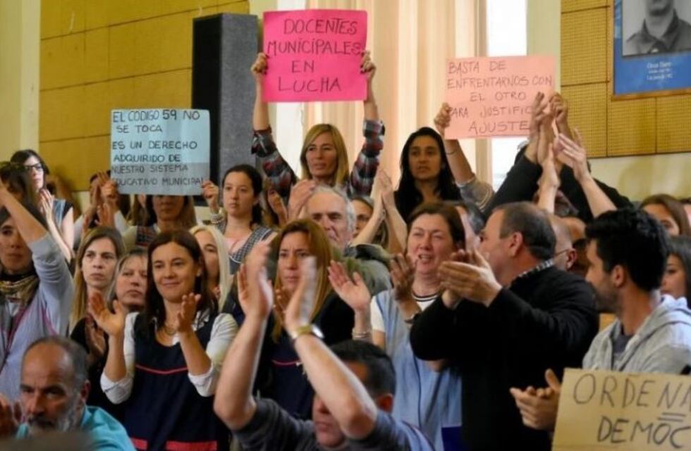 Los docentes se declararon en "estado de alerta y movilización"