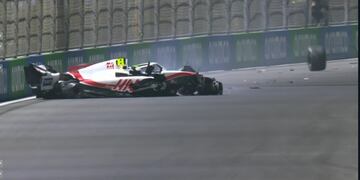 La piña de Mick Schumacher en Arabia Saudita. Se temió por el piloto alemán.