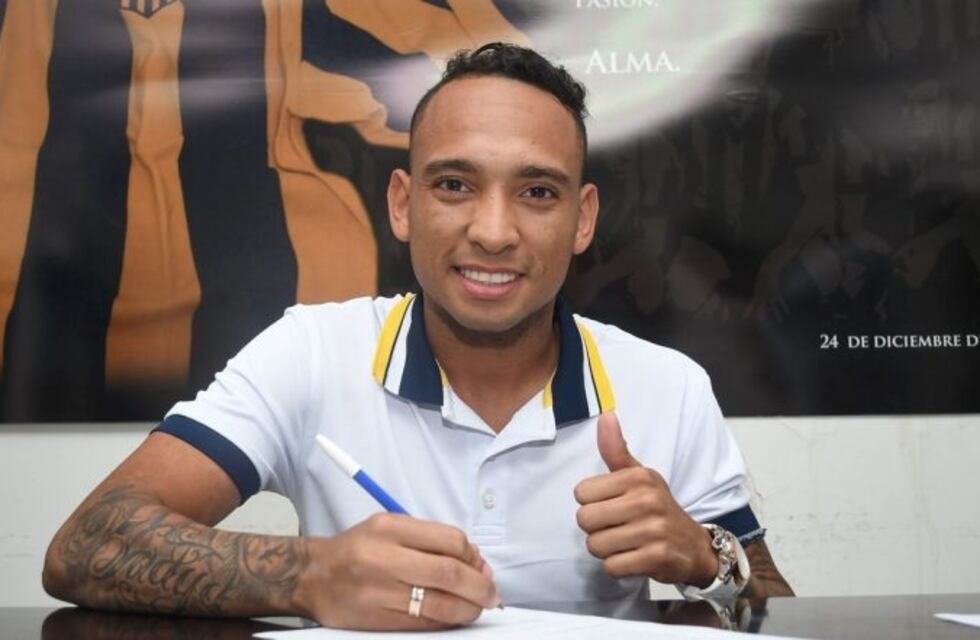 Rosario Central presentó a Jarlan Barrera como segundo refuerzo del año