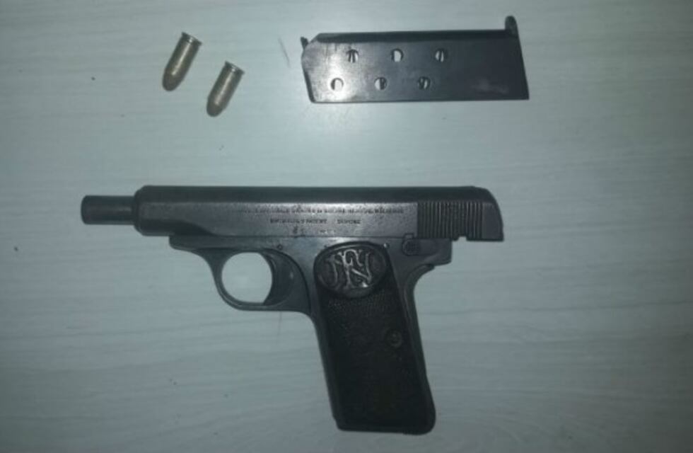 Dos delincuentes fueron sorprendidos cuando intentaban robar una vivienda céntrica