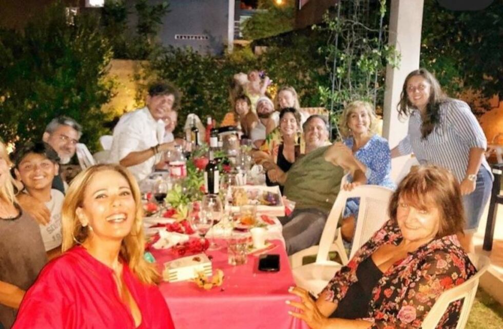 El festejo navideño de los famosos en Carlos Paz