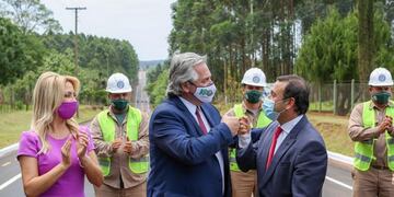 Capioví recibió por primera vez a un presidente, quien inauguró obras en el municipio