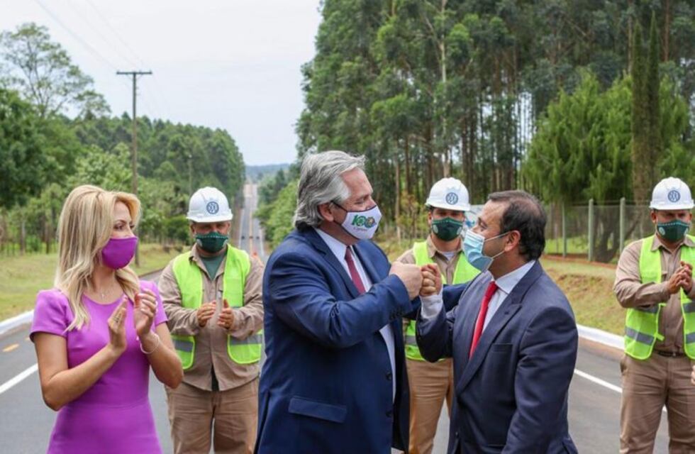 El presidente inauguró obras en Capioví