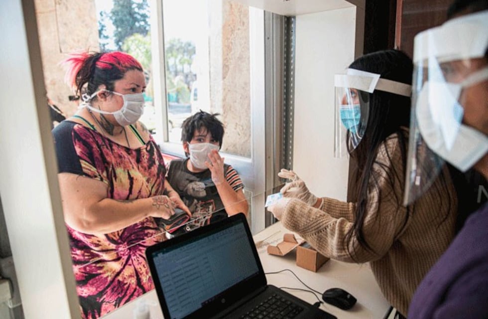 La UNC comenzó a entregar las Becas de Conectividad a sus alumnos