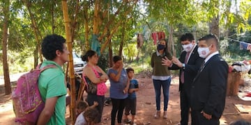 Magno Álvarez visitó a las familias que necesitan asistencia\u002E