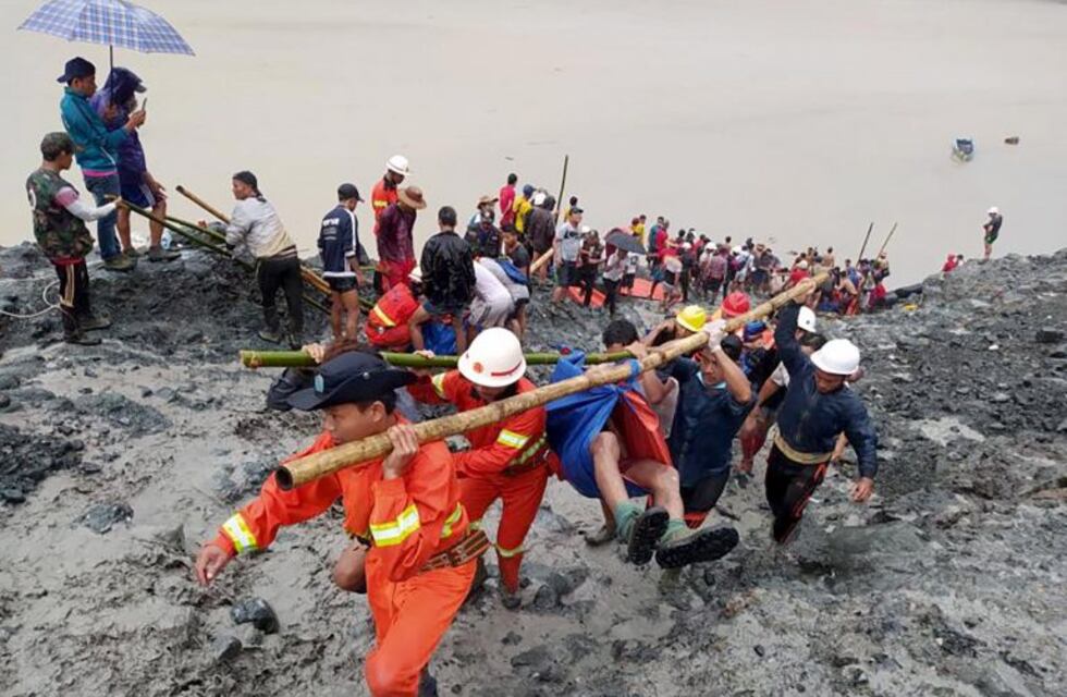 Birmania: al menos 113 muertos por un deslizamiento de tierras