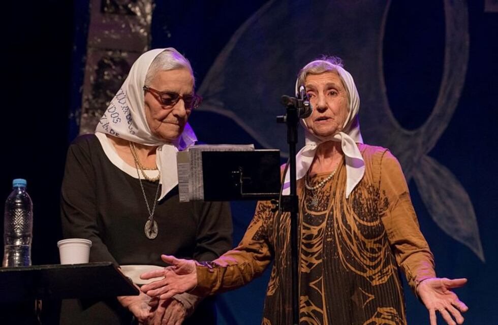 La asociación Madres de Plaza de Mayo en Neuquen denunciaron un ataque intimidatorio