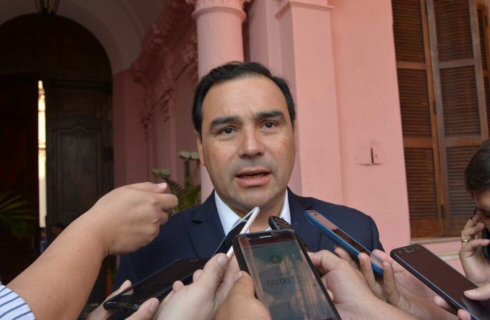 Valdés viajará a Buenos Aires para insistir con las regalías de Yacyretá