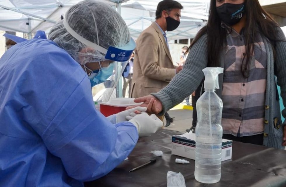 Coronavirus en San Juan: seis muertes y más de 400 contagios en las últimas 24 horas.