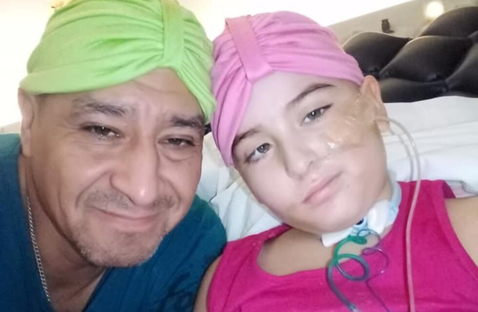 Tiene 7 años y un tumor maligno: la familia necesita ayuda para acompañarla durante el tratamiento