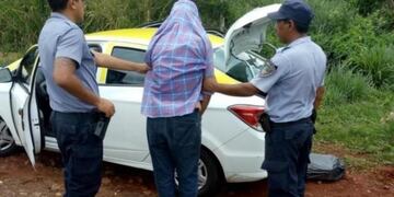 Un taxista transportaba 171 kilos de marihuana en el baúl\u002E