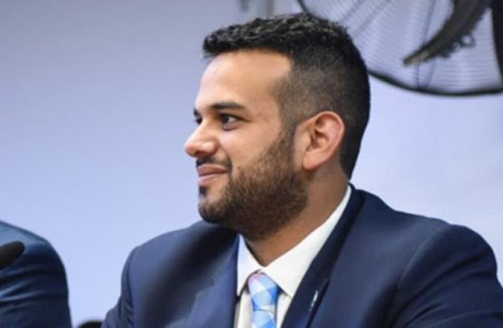 Diputado propone suspender las clases en todo el país