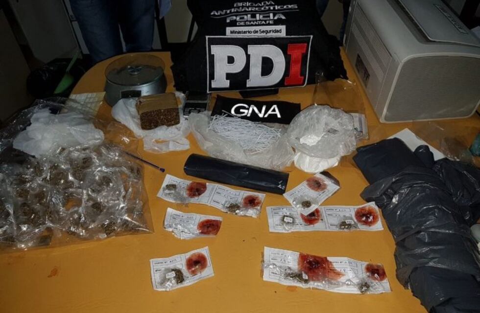 Un detenido y secuestro de cocaína y marihuana en un allanamiento en Empalme Graneros