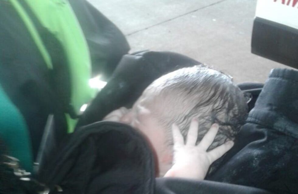 Posadas: una mujer dio a luz a su bebé en la Terminal de Transferencia de Quaranta