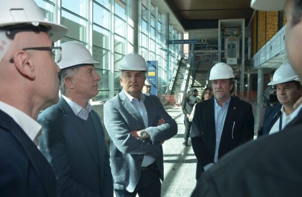 Macri y Morales inaugurarán las nuevas instalaciones del aeropuerto