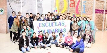 escuelas solidarias