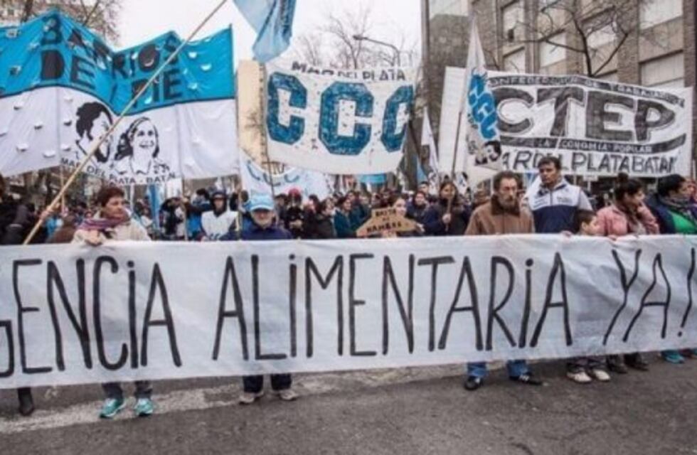 De qué viven los dirigentes sociales: datos frente a los posteos virales