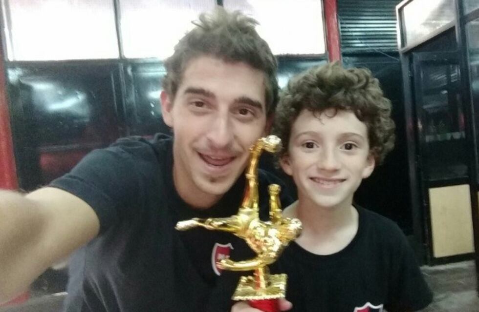 El emotivo mensaje que un jugador infantil del futsal leproso le dedicó a su profe