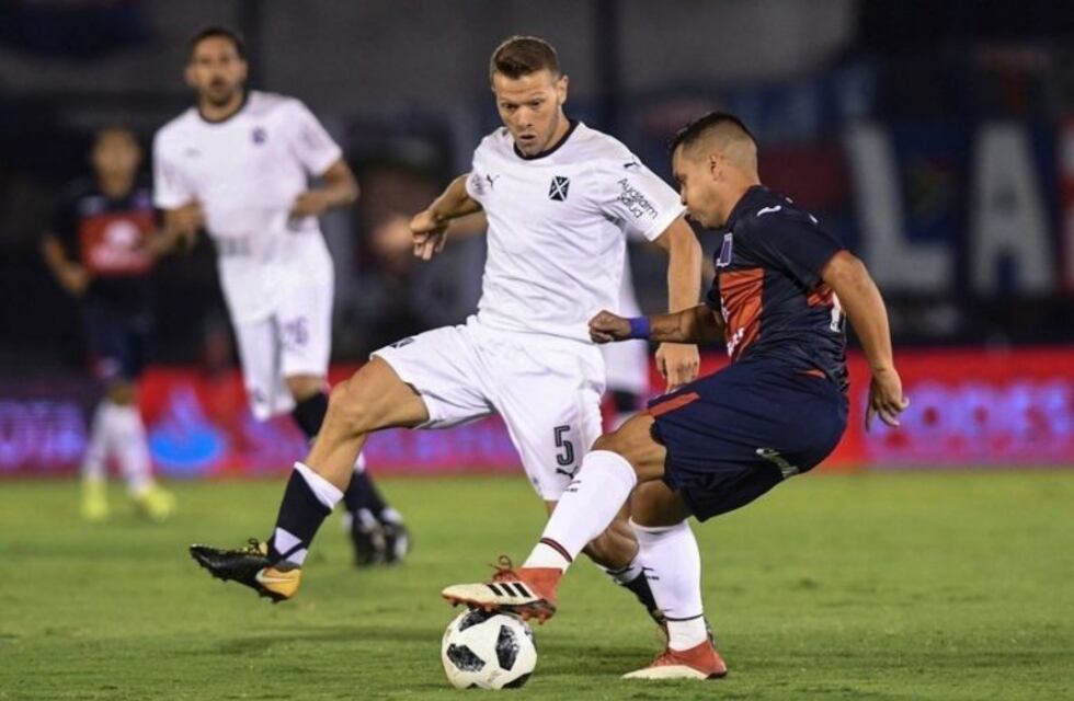 Independiente igualó 1-1 ante Tigre y quedó lejos de Boca
