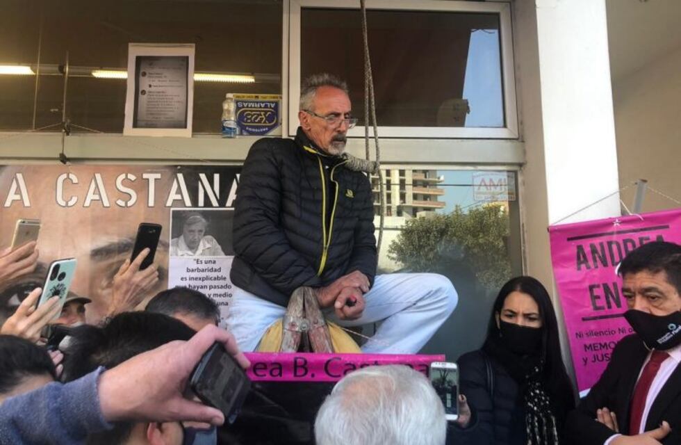 VIDEO: el padre de Andrea Castana cara a cara ante el fiscal Ricardo Mazzuchi