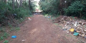 Otro microbasural preocupa a vecinos de Eldorado