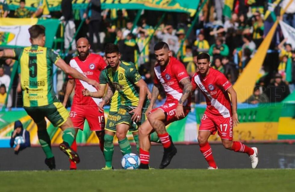Aldosivi y Argentinos Juniors no se sacaron ventajas en Mar del Plata