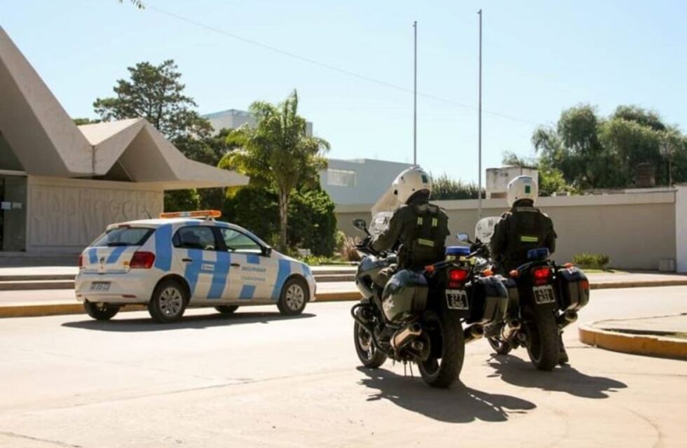 Arroyito: Gendarmería Nacional recorre la ciudad