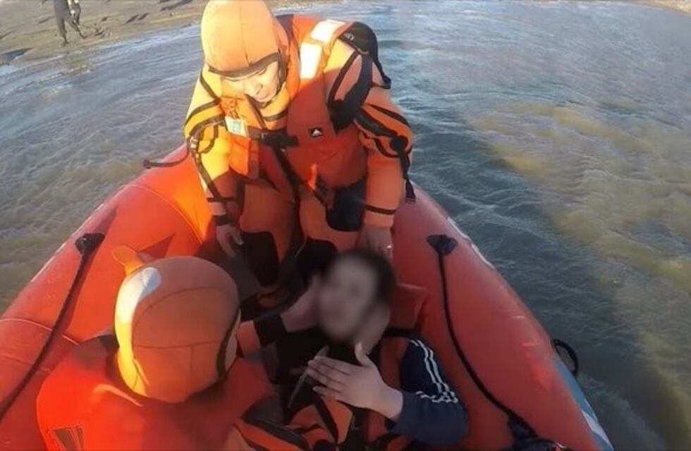 Una joven saltó por el puente General Mosconi