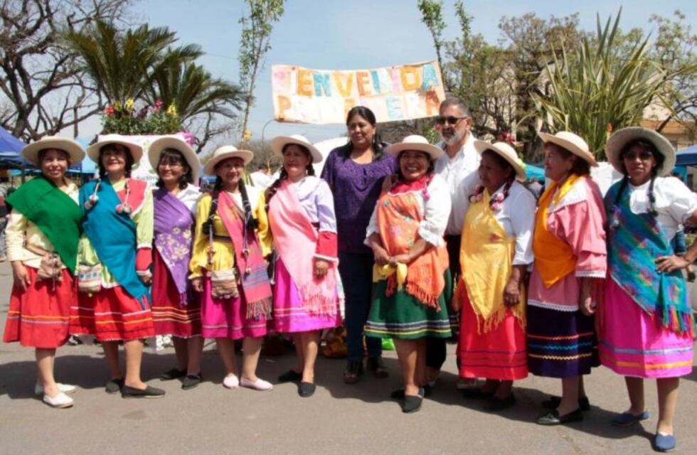 La ciudad recibió a la primavera con una feria de jardinería