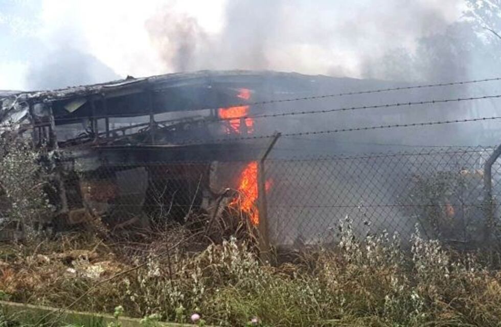 Volvió a incendiarse un galpón de Monticas, ahora en Venado Tuerto