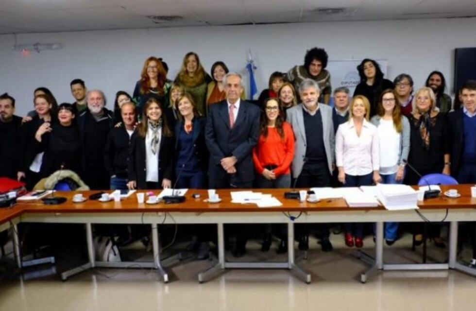 El cupo femenino en los festivales de música va camino a convertirse en ley