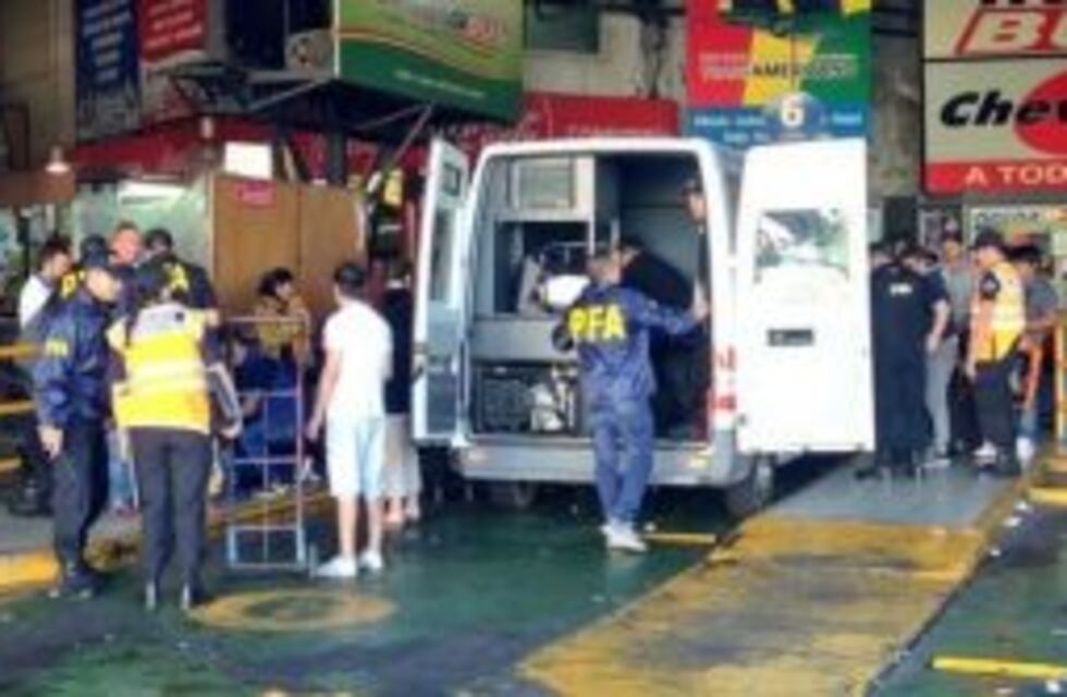 El Ministerio de Seguridad realizó un control migratorio en la terminal de micros de Liniers