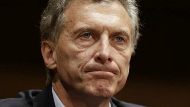 Macri con cara de preocupado