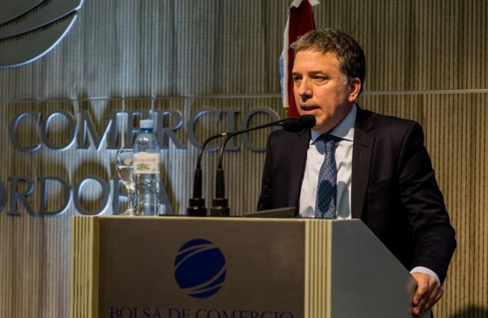 Dujovne destacó que Argentina "está en condiciones de crecer" apenas se despejen la duda electoral