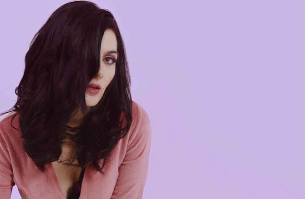 La talentosa cantante cordobesa Marcia Marcianna estrenó videoclip