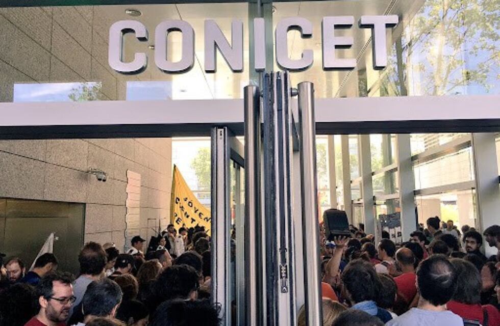 Seis docentes de la UNTDF fueron seleccionados para ingresar a la carrera de investigador de CONICET