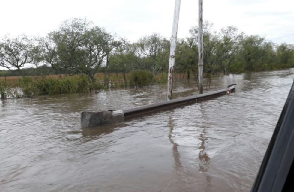 Alerta amarilla en autoridades santafesinas por las abundantes lluvias que podría traer El Niño