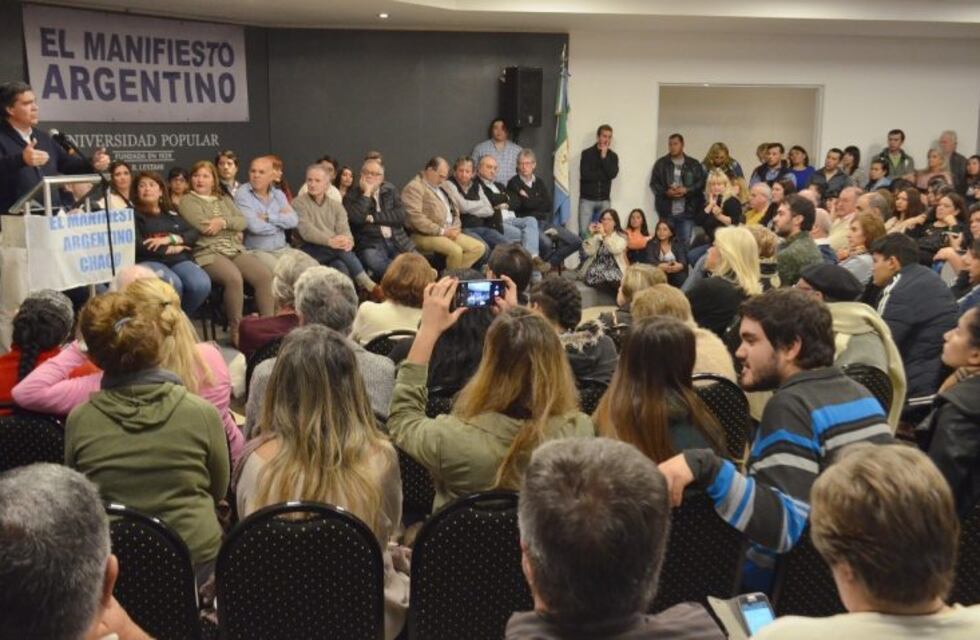 Capitanich apuntó contra sus contendientes: "Demostraron  enorme incapacidad"