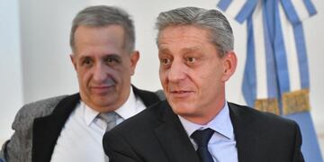 Después de mucho tiempo los estatales del Chubut cobraran sus haberes todo junto