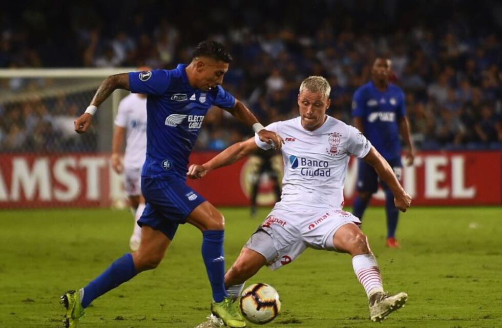 Huracán sumó su primer punto en la Libertadores al empatar con Emelec en Ecuador