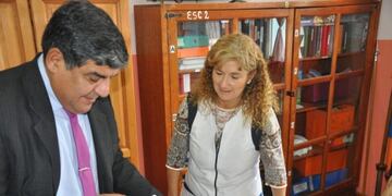 Entrega de equipo de comunicación\u002E