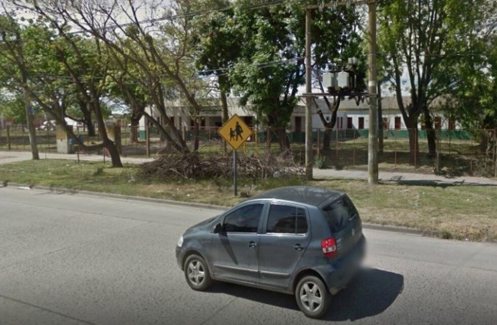 Tres menores fueron detenidos por robar en una escuela y se les incautó marihuana