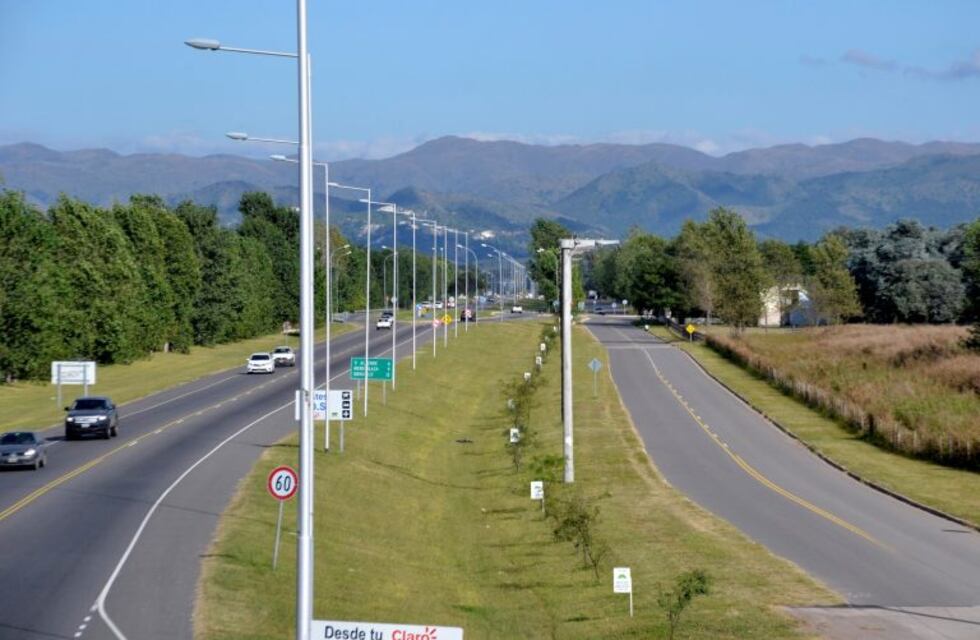 Villa Allende: accidente fatal en la colectora Padre Luchesse